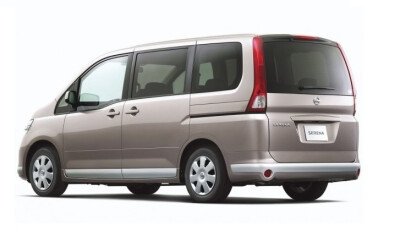 Стекло заднее с обогревом NISSAN SERENA 2005-2010 (C25) 1 отверстие молдинг, 
Бренд: BENSON Тонированное