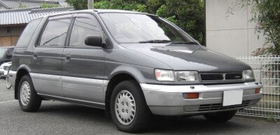 Стекло лобовое MITSUBISHI CHARIOT 1991-1994 (N43W) 
Бренд: BENSON с синей полосой