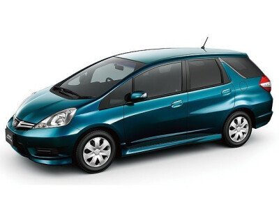 Стекло лобовое HONDA FIT SHUTTLE 2011-2015 (GP2-RHD) обогрев щеток молдинг, фурнитура, 
Бренд: BENSON с синей полосой