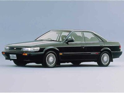 Стекло лобовое NISSAN BLUEBIRD 1987-1991 (EU12-h/t) 
Бренд: BSG с зеленой полосой