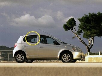 Стекло боковое TOYOTA YARIS 1999-2005 (SCP11-5d) RD/RH
Бренд: BENSON